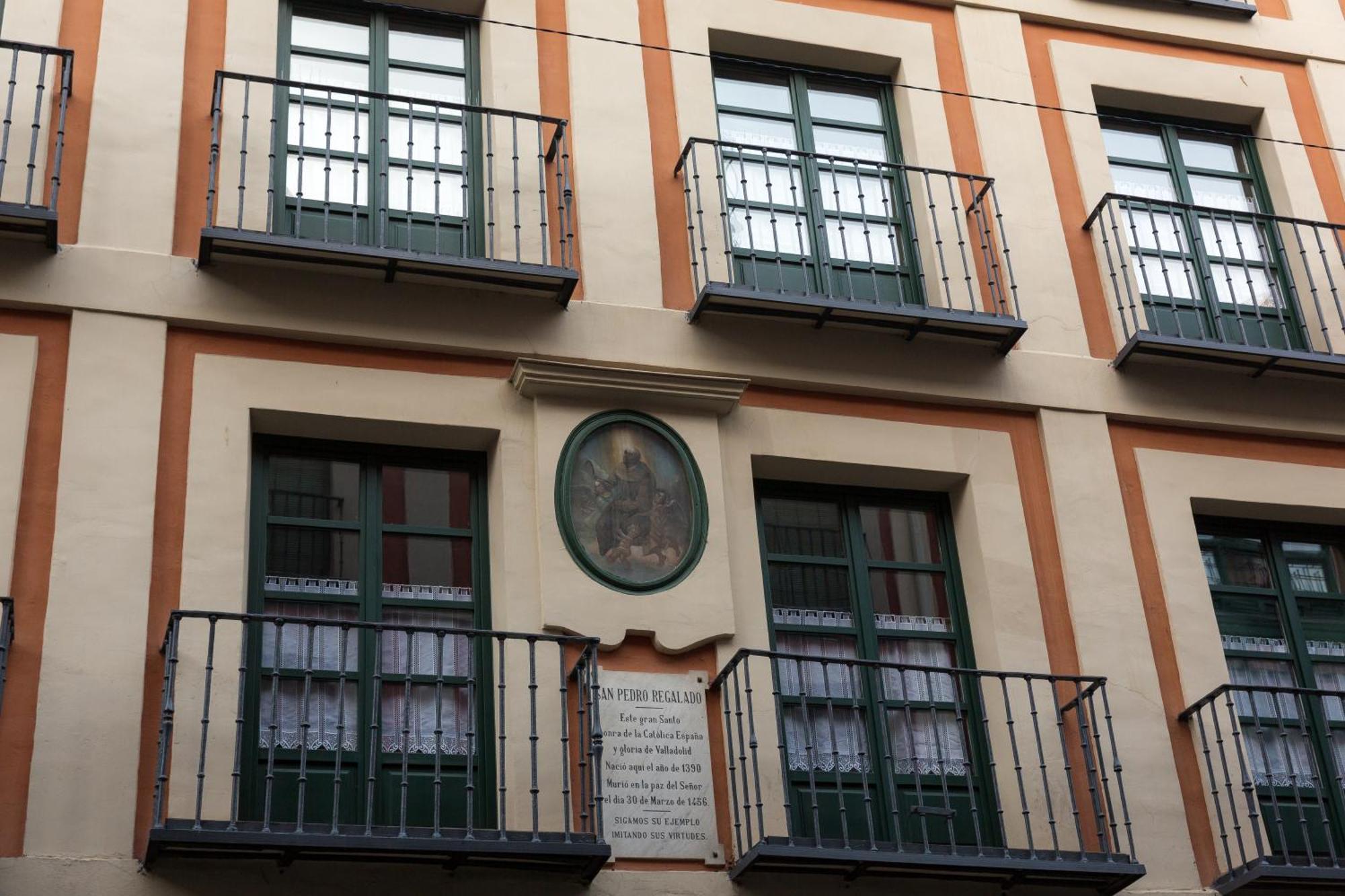 Apartamentos San Pedro Regalado 巴利亚多利德 外观 照片
