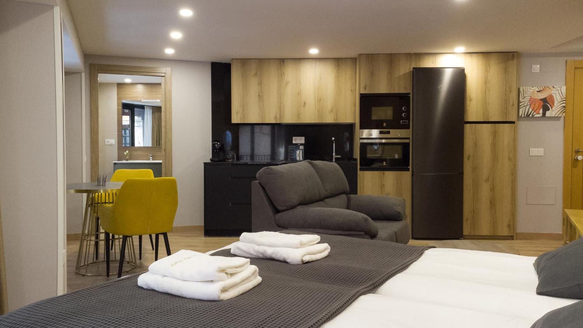Apartamentos San Pedro Regalado 巴利亚多利德 外观 照片